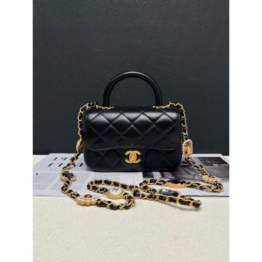 Chanel Women Pre-Loved Bag Very Good Condition